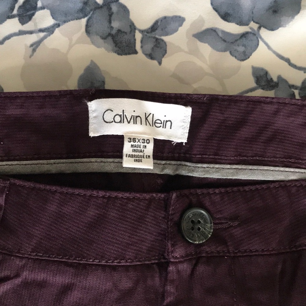 Calvin Klein | Men’s body fit chinos | Size 36x30